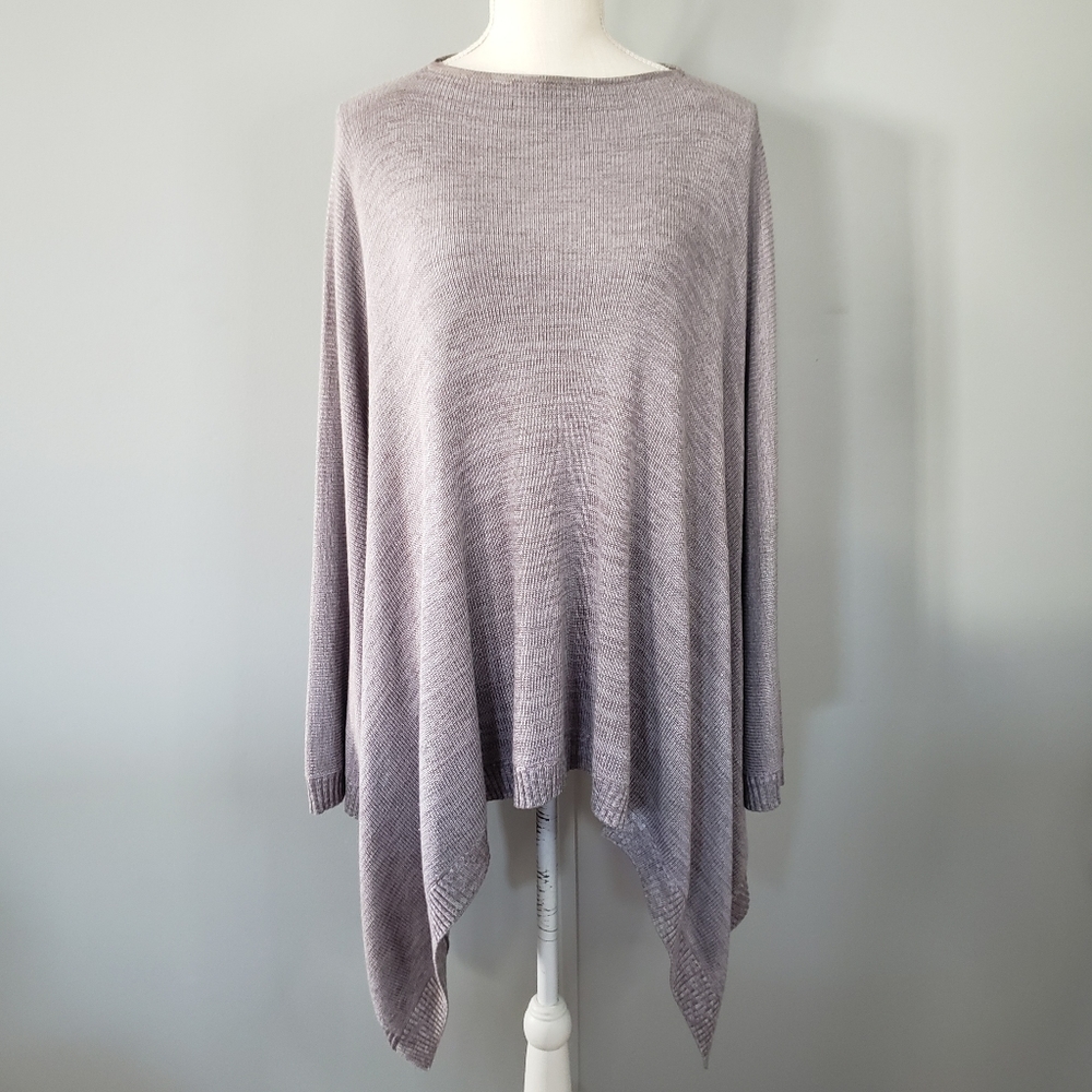 Lululemon Divinity Poncho Scarf Shawl Lunar Rock/Iced Iris - Picture 4 of 13